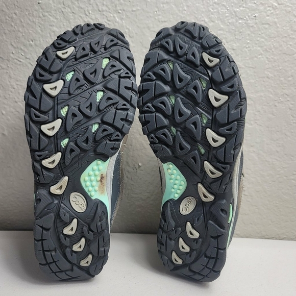 Oboz Sapphire Low Womens Size 7 Shoes Gray Leather Waterproof Hiking Sneakers - Picture 8 of 8